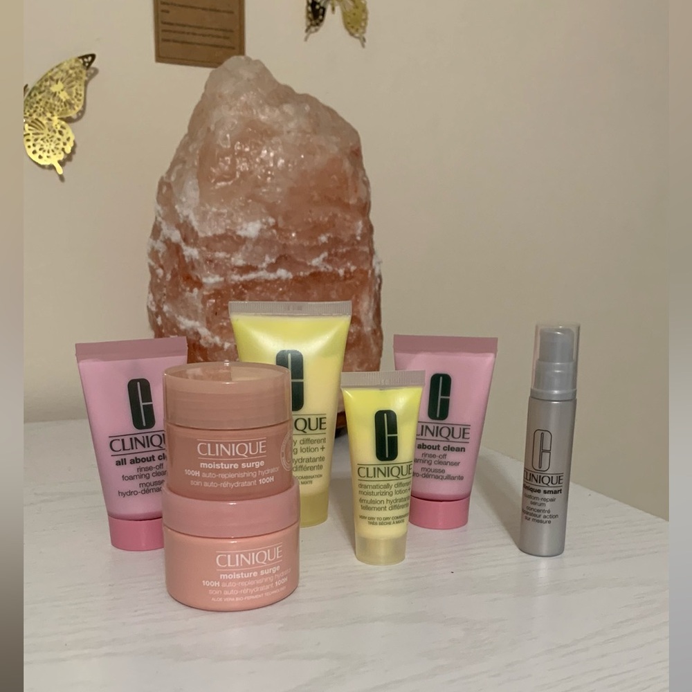 Clinique Bundle!!